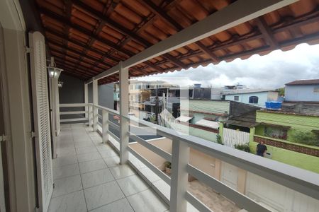 Casa de condomínio à venda com 70m², 2 quartos e sem vagavaranda