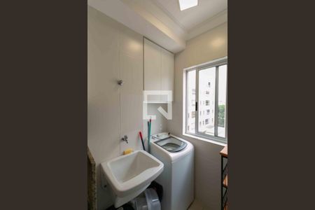 Apartamento para alugar com 70m², 3 quartos e 1 vagaÁrea de Serviço