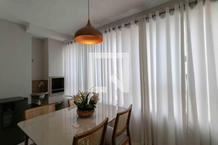 Sala de apartamento para alugar com 3 quartos, 70m² em Santa Amelia, Belo Horizonte