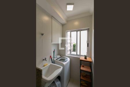 Apartamento para alugar com 70m², 3 quartos e 1 vagaÁrea de Serviço