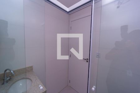 Apartamento para alugar com 48m², 2 quartos e sem vagaBanheiro