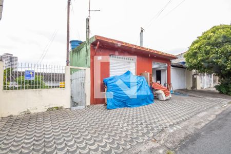 Casa à venda com 80m², 2 quartos e 1 vagaFachada