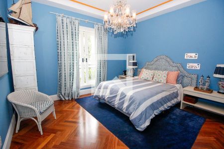 Casa à venda com 800m², 4 quartos e 6 vagasSuíte 3