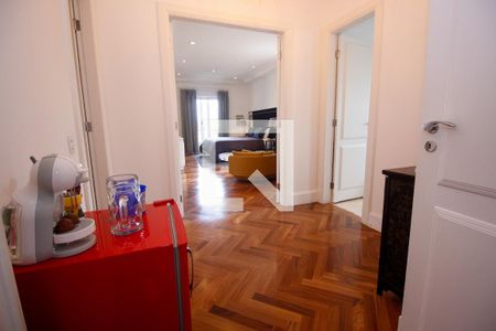 Casa à venda com 800m², 4 quartos e 6 vagasSuíte 1