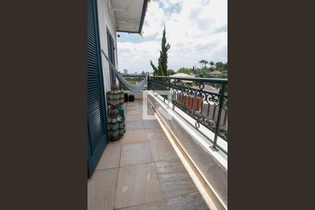 Casa à venda com 800m², 4 quartos e 6 vagasVaranda da Suíte 1