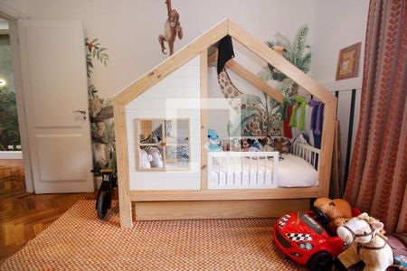 Casa à venda com 800m², 4 quartos e 6 vagasSuíte 4