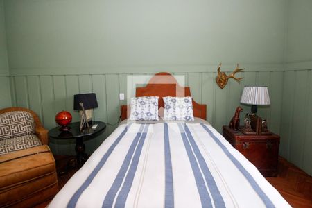 Casa à venda com 800m², 4 quartos e 6 vagasSuíte 2