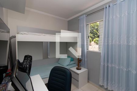 Casa à venda com 220m², 3 quartos e 2 vagas Casa à venda com 220m², 3 quartos e 2 vagasQuarto 1
