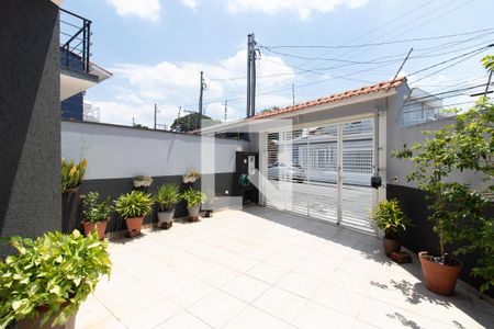 Casa à venda com 220m², 3 quartos e 2 vagas Casa à venda com 220m², 3 quartos e 2 vagasGaragem