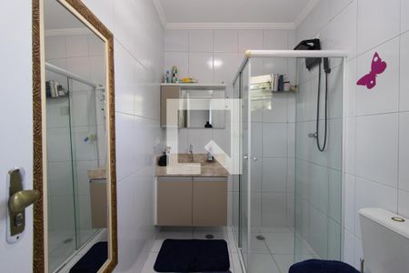 Casa à venda com 220m², 3 quartos e 2 vagas Casa à venda com 220m², 3 quartos e 2 vagasBanheiro da Suíte