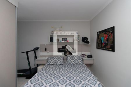 Casa à venda com 220m², 3 quartos e 2 vagas Casa à venda com 220m², 3 quartos e 2 vagasQuarto Suíte