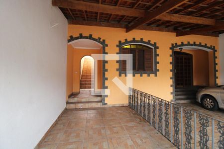 Casa para alugar com 140m², 3 quartos e 1 vagaEntrada