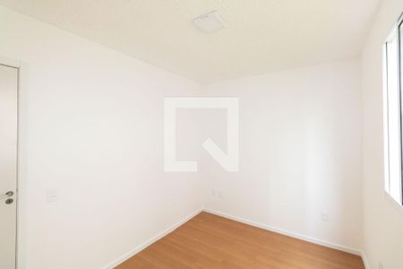 Quarto 1 de apartamento para alugar com 2 quartos, 40m² em Guaratiba, Rio de Janeiro