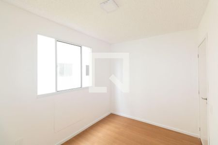 Quarto 1 de apartamento para alugar com 2 quartos, 40m² em Guaratiba, Rio de Janeiro