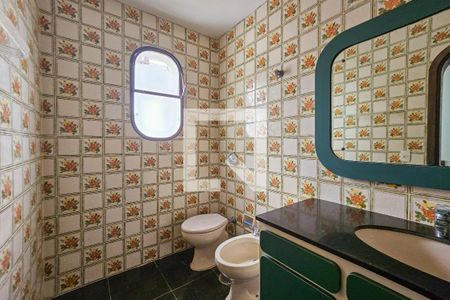 Apartamento para alugar com 190m², 3 quartos e 1 vagaBanheiro da Suíte 2