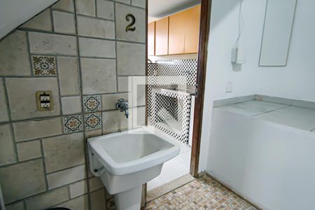 Apartamento à venda com 268m², 8 quartos e 6 vagassuite 2