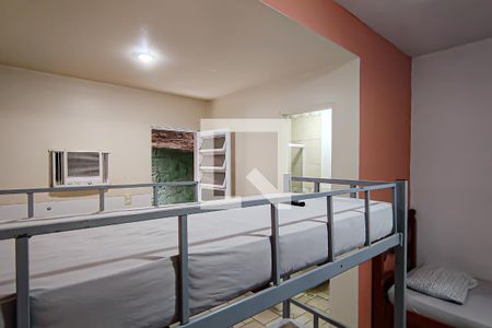 Apartamento à venda com 268m², 8 quartos e 6 vagassuite 3