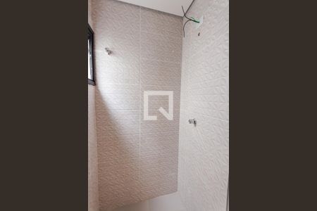 Apartamento para alugar com 90m², 2 quartos e 1 vaga Apartamento para alugar com 90m², 2 quartos e 1 vagaBanheiro da Suíte