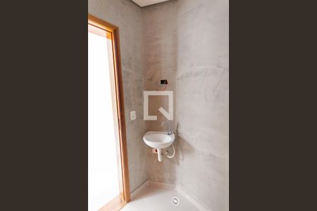 Apartamento para alugar com 90m², 2 quartos e 1 vaga Apartamento para alugar com 90m², 2 quartos e 1 vagaBanheiro