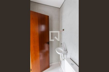 Apartamento para alugar com 90m², 2 quartos e 1 vaga Apartamento para alugar com 90m², 2 quartos e 1 vagaBanheiro da Suíte