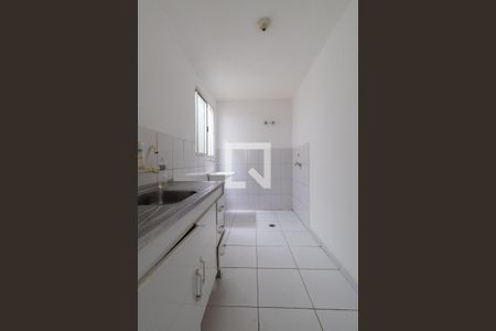 Apartamento para alugar com 39m², 2 quartos e sem vaga Apartamento para alugar com 39m², 2 quartos e sem vagaCozinha e Área de Serviço