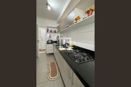 Apartamento à venda com 85m², 2 quartos e 2 vagasCozinha