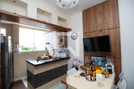 Apartamento à venda com 150m², 3 quartos e 2 vagasCozinha