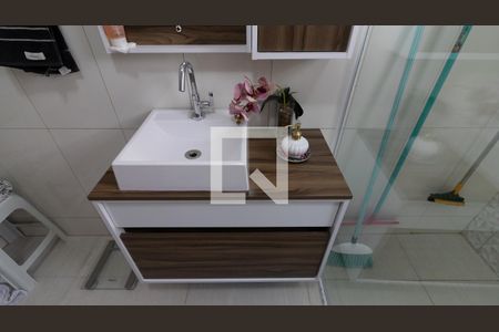 Casa à venda com 207m², 4 quartos e 2 vagasBanheiro - Casa 1