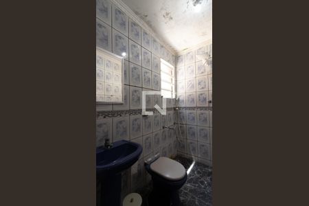 Casa à venda com 207m², 4 quartos e 2 vagasBanheiro - Casa 2