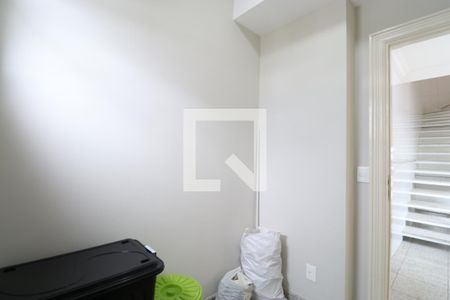 Apartamento à venda com 480m², 4 quartos e 5 vagasQuarto de Serviço 1