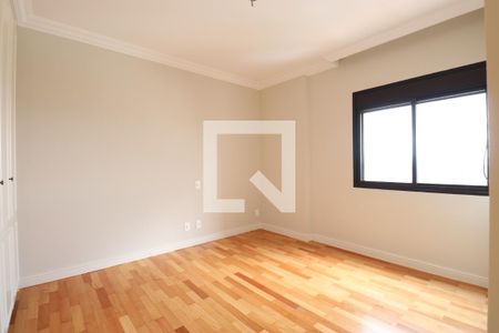 Apartamento à venda com 480m², 4 quartos e 5 vagasSuíte 3