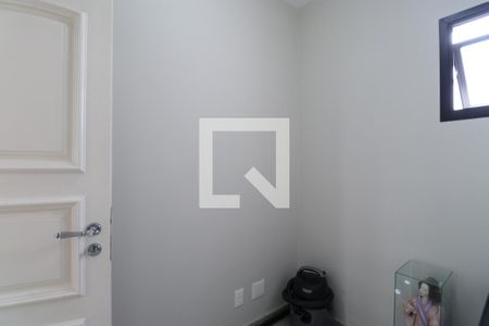 Apartamento à venda com 480m², 4 quartos e 5 vagasQuarto de Serviço 1