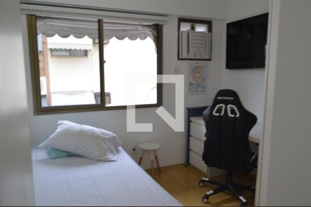 Apartamento à venda com 74m², 3 quartos e 1 vagaQuarto