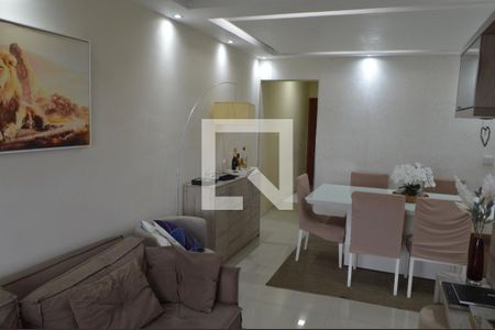 Apartamento à venda com 74m², 3 quartos e 1 vagaSala