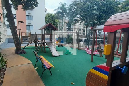 Apartamento à venda com 74m², 3 quartos e 1 vagaÁrea comum - Playground