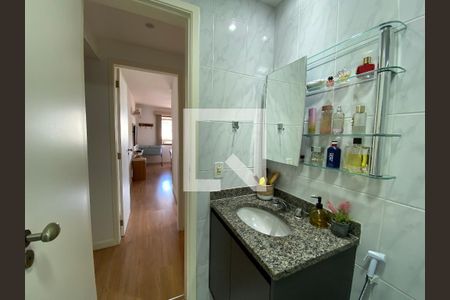 Apartamento à venda com 119m², 3 quartos e 1 vaga Apartamento à venda com 119m², 3 quartos e 1 vagaBanheiro Social