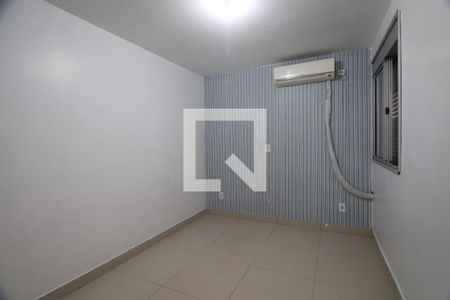 Quarto 2 de apartamento para alugar com 2 quartos, 47m² em Marechal Rondon, Canoas