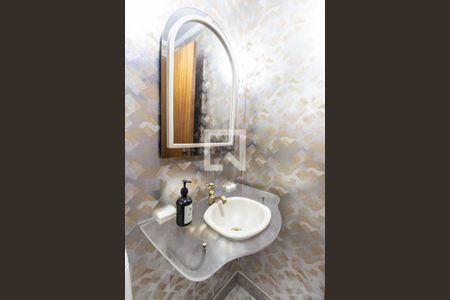 Apartamento à venda com 160m², 3 quartos e 3 vagas Apartamento à venda com 160m², 3 quartos e 3 vagasLavabo