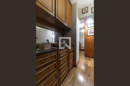 Apartamento à venda com 160m², 3 quartos e 3 vagas Apartamento à venda com 160m², 3 quartos e 3 vagasQuarto 3