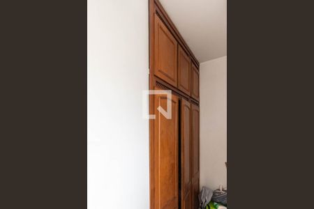 Apartamento à venda com 160m², 3 quartos e 3 vagas Apartamento à venda com 160m², 3 quartos e 3 vagasQuarto de serviço