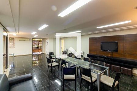 Apartamento à venda com 210m², 4 quartos e 3 vagasÁrea comum - Salão de festas