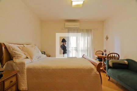 Apartamento à venda com 210m², 4 quartos e 3 vagasSuíte 4