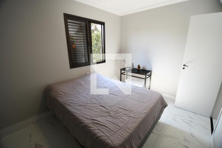 Apartamento à venda com 86m², 3 quartos e 2 vagasQuarto 2