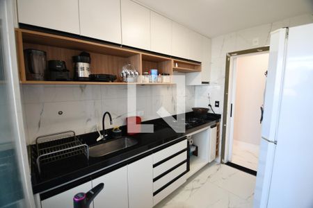 Apartamento à venda com 86m², 3 quartos e 2 vagasCozinha