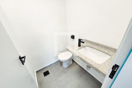 Apartamento à venda com 116m², 3 quartos e sem vagaBanheiro da Suíte