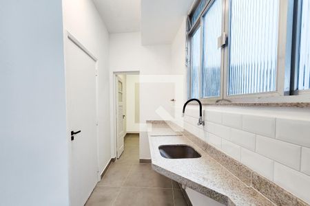 Apartamento à venda com 116m², 3 quartos e sem vagaÁrea de Serviço