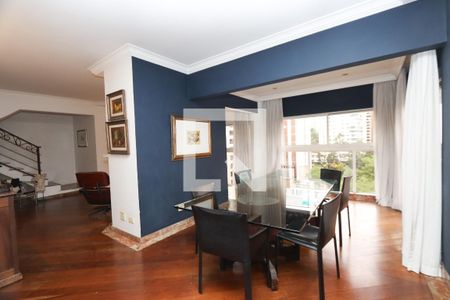 Sala de Jantar de apartamento à venda com 4 quartos, 300m² em Vila Suzana, São Paulo