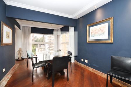 Sala de Jantar de apartamento à venda com 4 quartos, 300m² em Vila Suzana, São Paulo