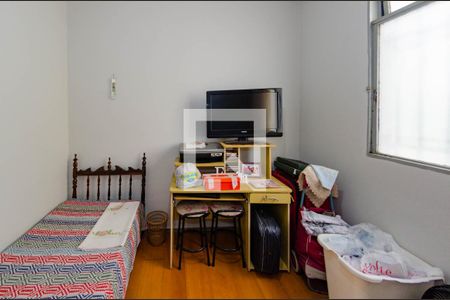 Quarto 1 de apartamento para alugar com 3 quartos, 90m² em Carlos Prates, Belo Horizonte