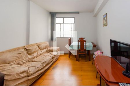 Sala de apartamento para alugar com 3 quartos, 90m² em Carlos Prates, Belo Horizonte
